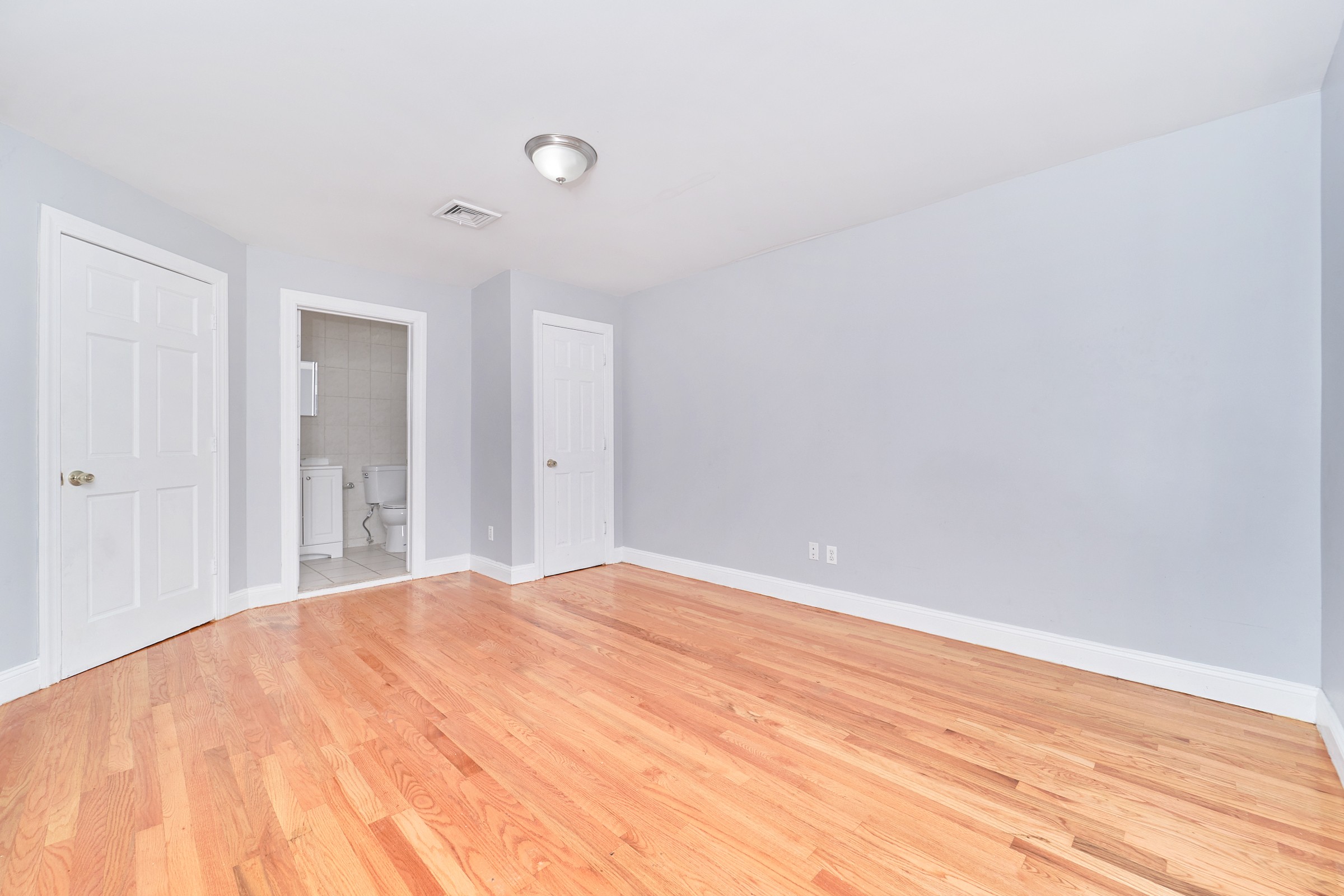 699 Rutland Rd - Crown Heights For Sale