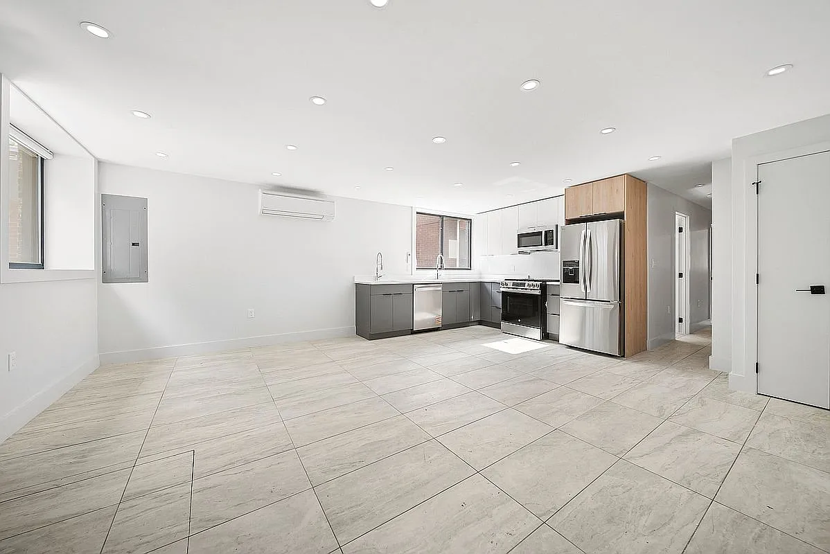 417 Maple St Crown Heights Home For Sale